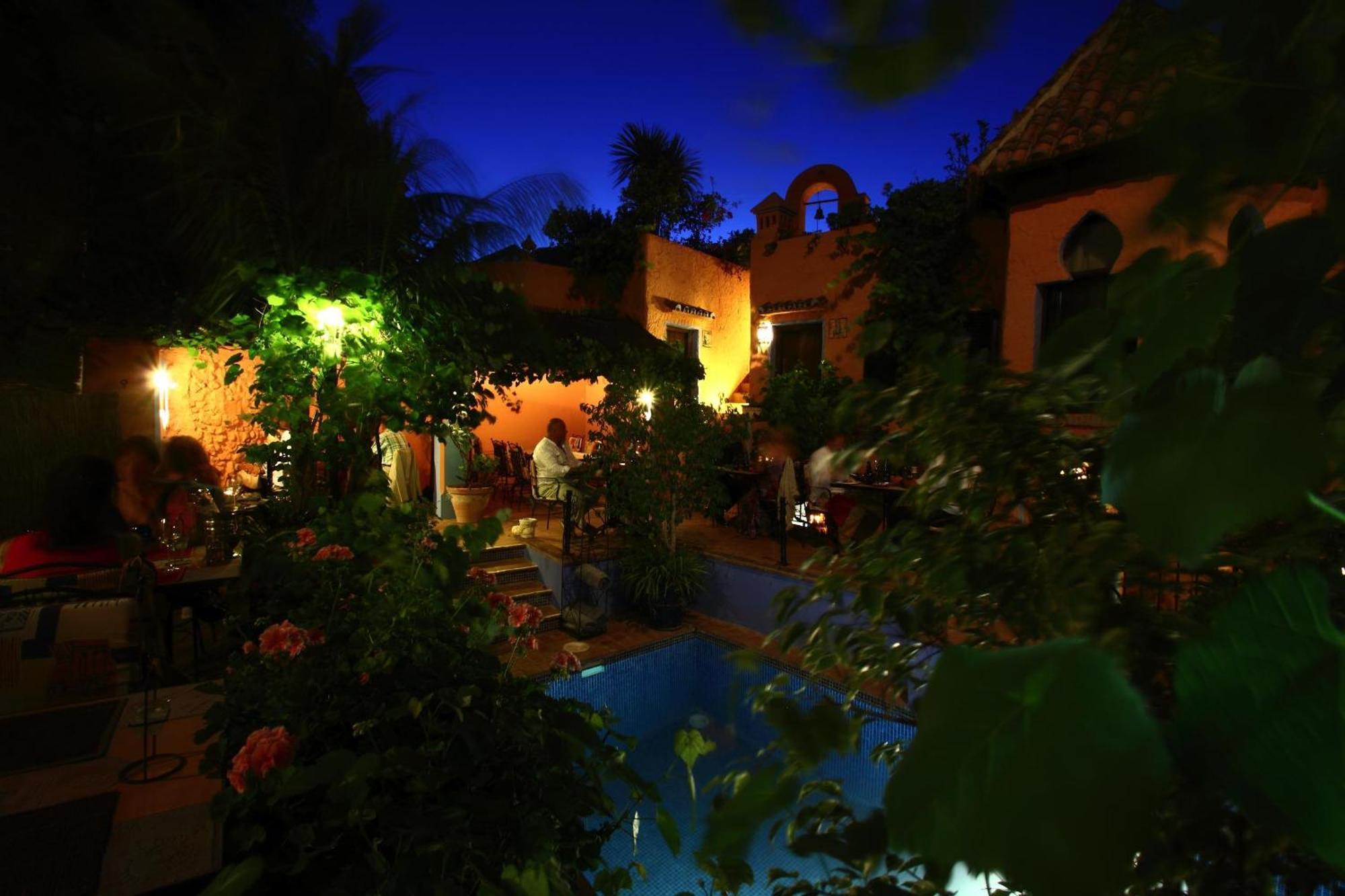 Hotel Amanhavis Benahavis Bagian luar foto
