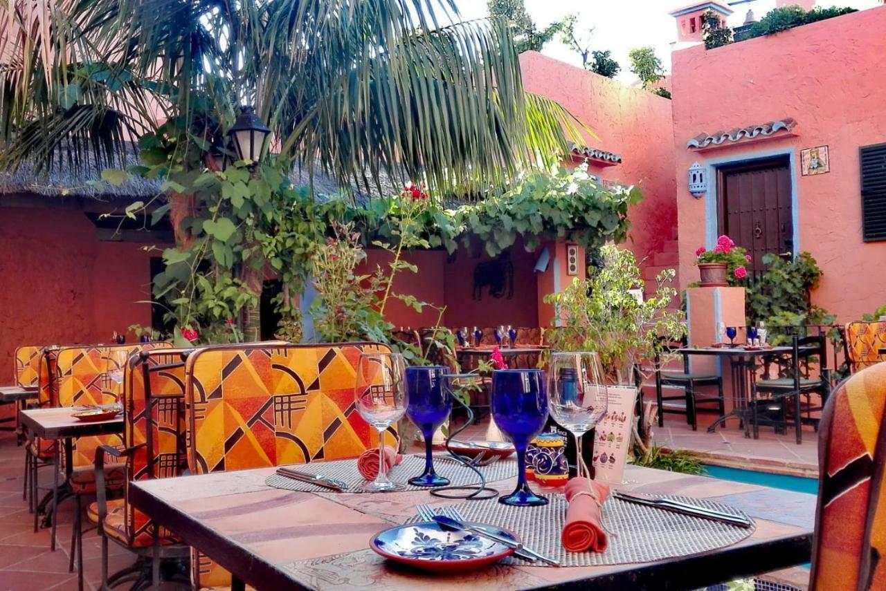 Hotel Amanhavis Benahavis Bagian luar foto